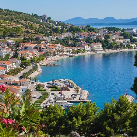 File Five * Podgora
