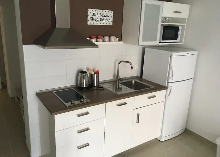 File Five Podgora (Split-Dalmatia)