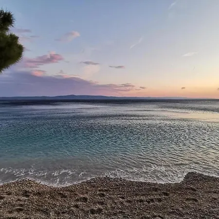 File Five * Podgora