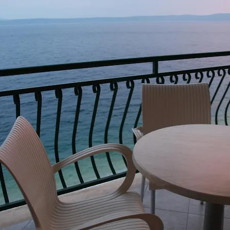 File Five Podgora (Split-Dalmatia)